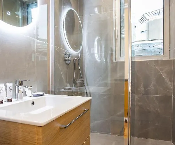 Lejlighed Charming - 3br-6p - Champs Elysees *